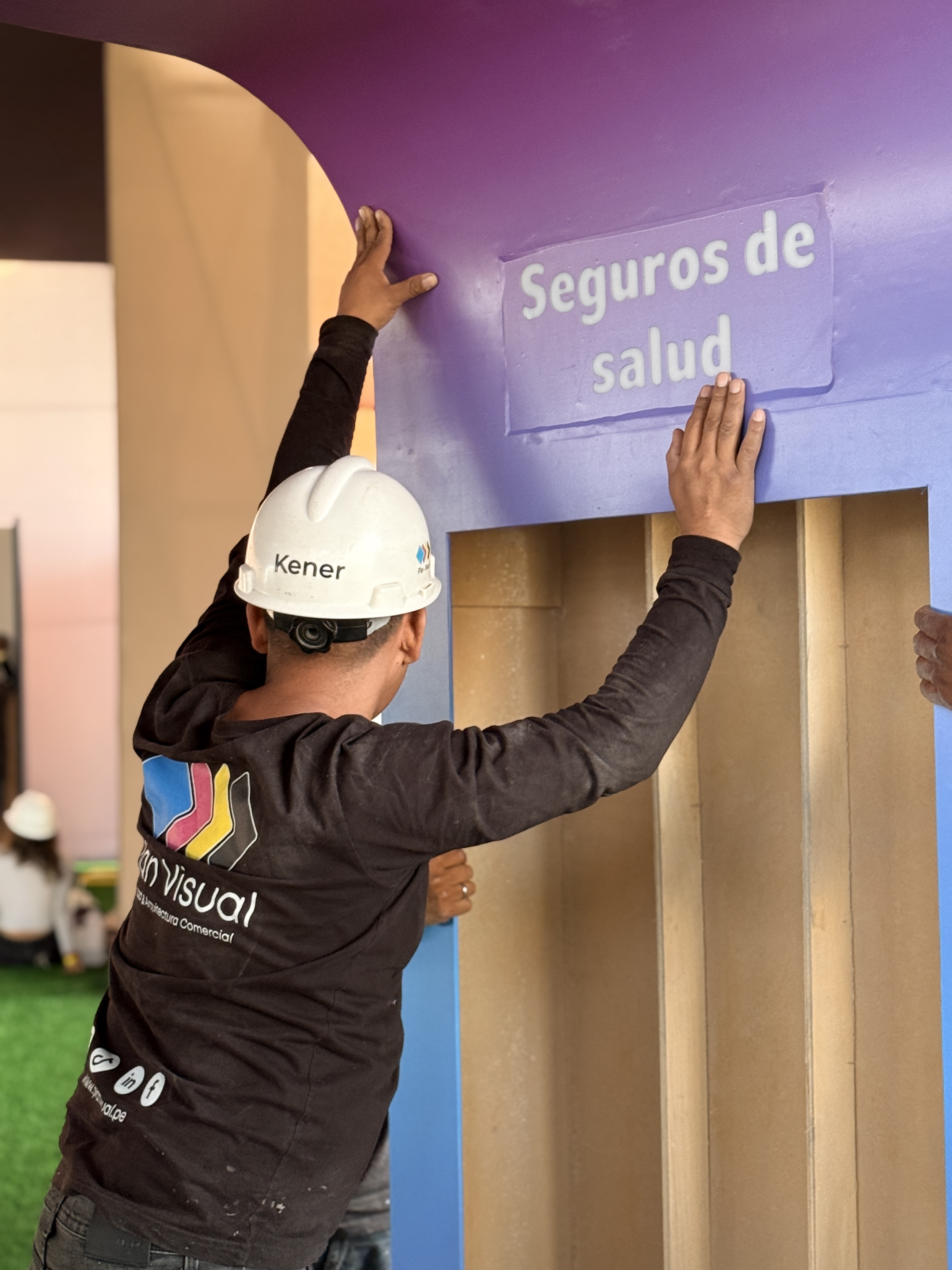 Un mismo proceso para escaparates, módulos, stands y mobiliario comercial - imagen 3